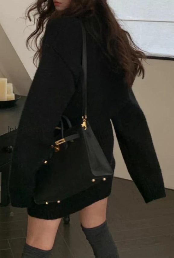 short-fitted-knit-round-neck-slim-two-piece-set